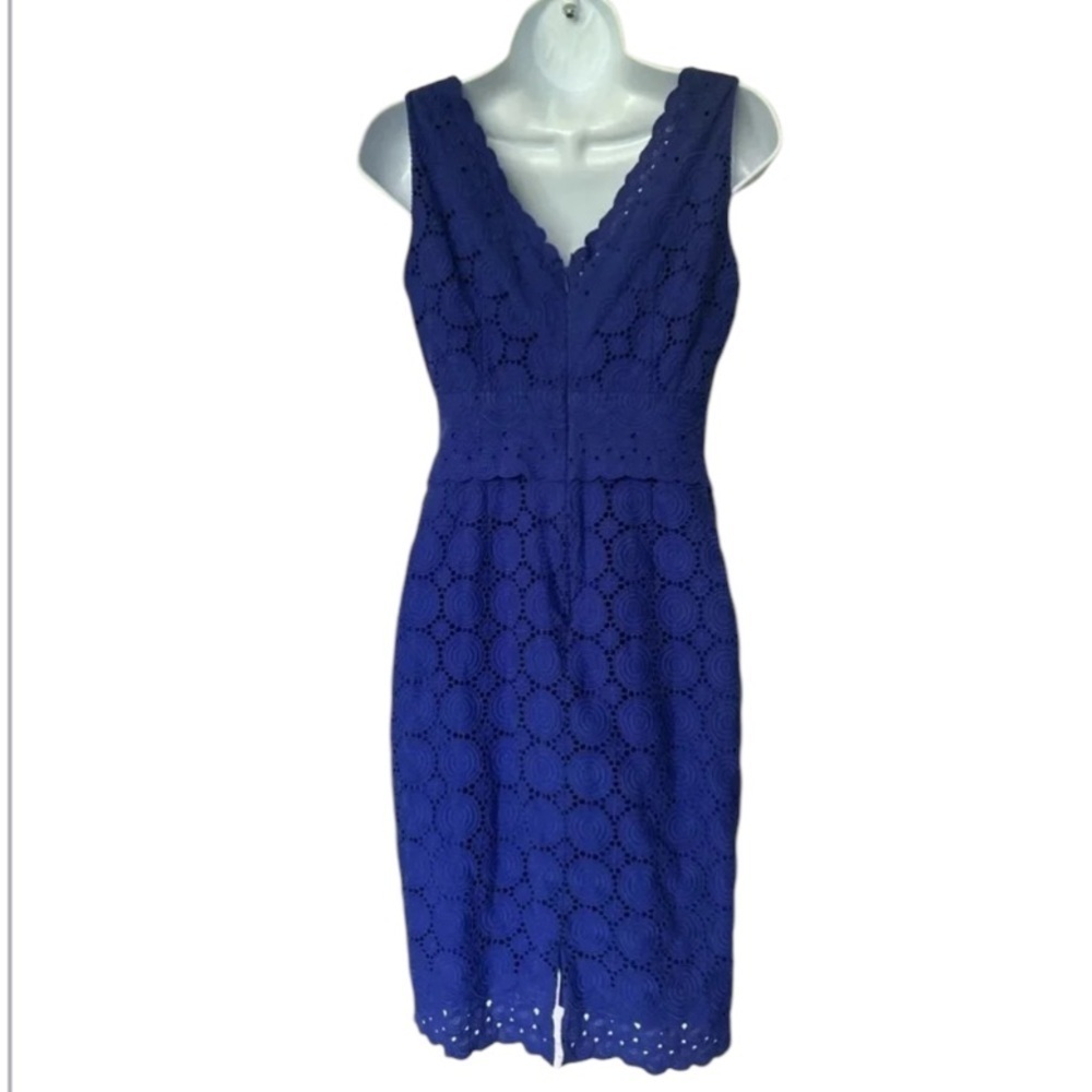 Kay Unger sheath dress blue sleeveless eyelet lace cotton excellent Size 2 - Picture 3 of 9